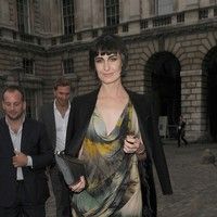 Erin O Connor - London Fashion Week Spring Summer 2012 - Amanda Wakeley - Outside | Picture 83292